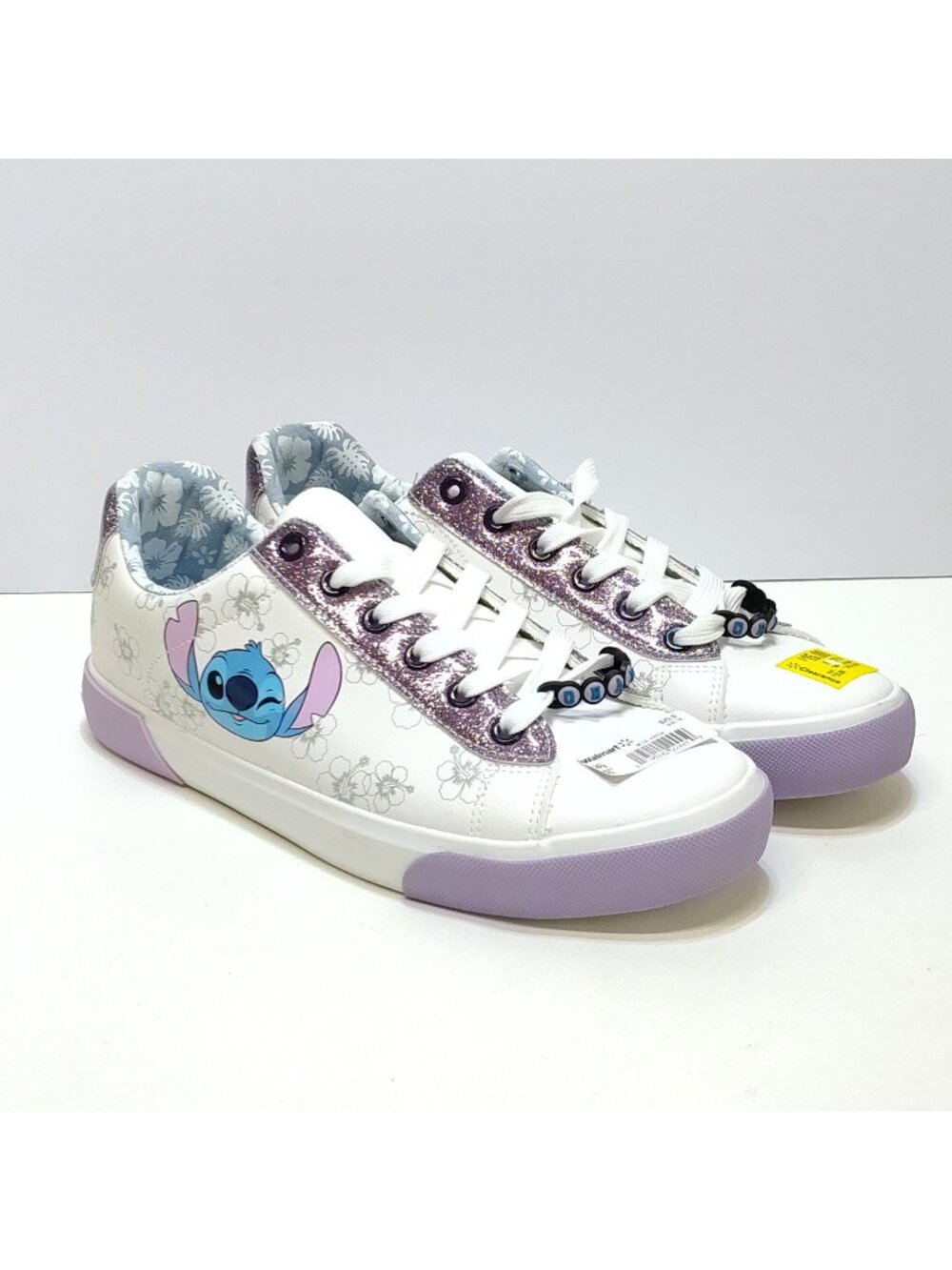 Disney Stitch Low Top Sneakers Casual Court Womens 10 Lace-Up Charm Keychain NWT